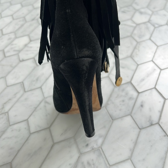 Gucci suede fringe Devandra runway boots - Picture 9 of 12